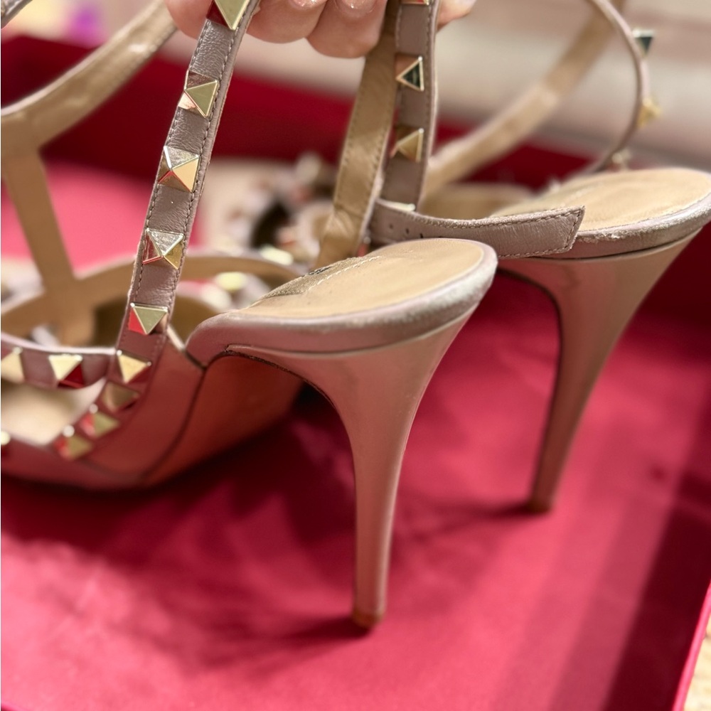 VALENTINO ROCKSTUD ANKLE STRAP PUMP - Picture 3 of 6